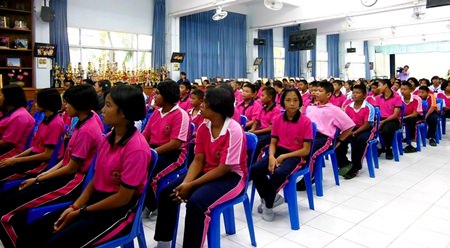 Many students are invited to see what is happening.