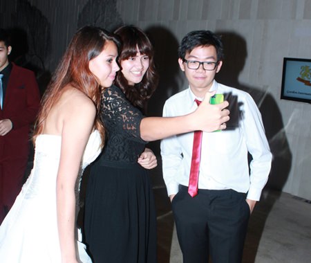 First, let me take a selfie! GIS students at the Hilton.