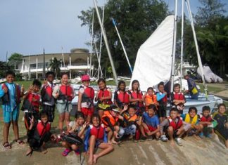 Students had plenty of hands-on experience during their trip to the yacht club.