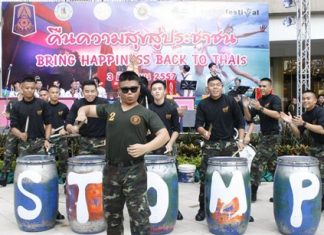 Military aims to ‘return happiness’ to Chonburi residents Chonburi military forces and regional police joined to “return happiness to Thais” at a parade and show in Pattaya.