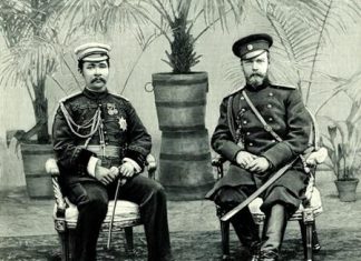 King Rama V visited Russia during his European tour. He is seen here with Tsar Nicholas II.