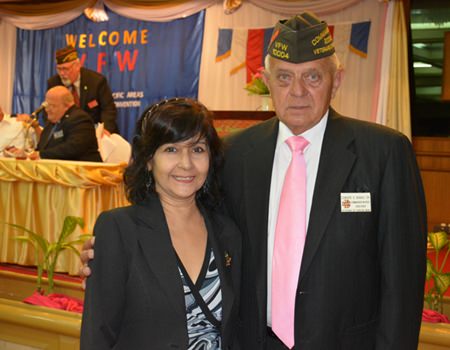 Sue Kukarja, Director of Communications for PMTV greets Edwards Banas, Past National Commander in Chief, VFW of the United States of America.