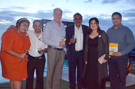 (L to R) Massic Travel’s Vicky Malhotra and Marlowe Malhotra; Dr. Iain Corness, Peter Malhotra, MD Pattaya Mail Media Group, Nachawan Kanawattanakul, Manager of the Delight Residence Pattaya, and Prince Malhotra, GM of Pattaya Mail Media Group.
