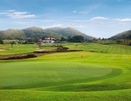 Banyan Golf Course is one of 10 courses offering special deals on green fees during the Hua Hin/Cha-am Golf Festival 2014.