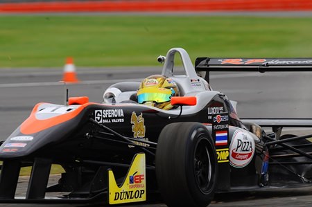 Stuvik steers his RP Motorsport racecar to yet another victory in the 2014 EuroFormula Open season.
