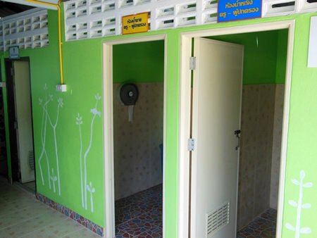 The finished toilets with some artistic impressions.