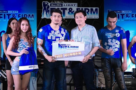 The winner of San Mig Light Fit & Firm Buddy Search 2014, Jakkaporn ‘Tum’ Kempradap. 