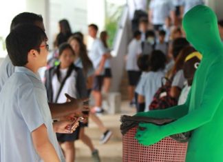 GIS students sold hundreds of Kit-kats to help a Pattaya charity.