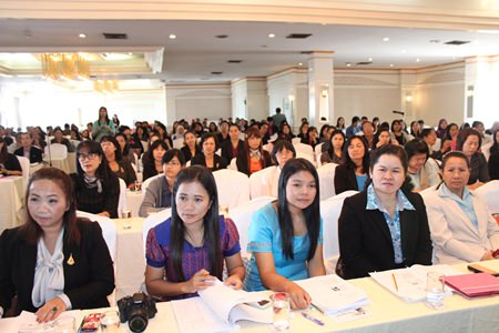 Teachers from all over Thailand attended the “Inspiring Science” workshop to develop teaching strategies in science topics.