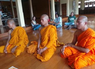 Fake monks busted in Sattahip Navy Police arrested 3 men masquerading as monks allegedly to swindle Sattahip Market shoppers.