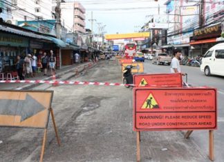 Long-overdue resurfacing of Pattaya Second Road finally began Sept. 15 and city hall is optimistic the job will be done by Oct 4.