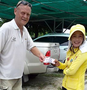 ‘The Quiet Man’ caught handing over a larger than normal gratuity.