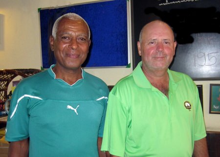 Landis Brooks (left) poses with winner Bob Watson (right).
