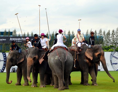 A thrilling contest between Mercedes-Benz and Louis-Roederer unfolds.
