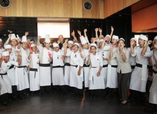 Hilton Pattaya, led by General Manager Rudolf Troestler (center, back), held the hotel’s first ‘Culinary Cup 2014’ to encourage the hotel’s young chefs to showcase their talents.