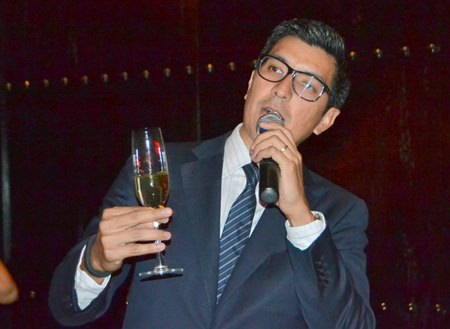 The guests were taken through the wines by the eloquent Guillaume Blanchard, Castello Banfi’s regional manager.