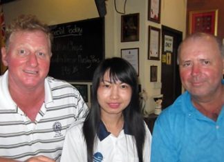 Maurice Roberts (left) and Bob Watson (right) with Nim from Tropical Bert’s.