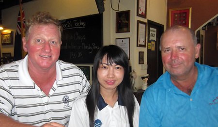 Maurice Roberts (left) and Bob Watson (right) with Nim from Tropical Bert’s.