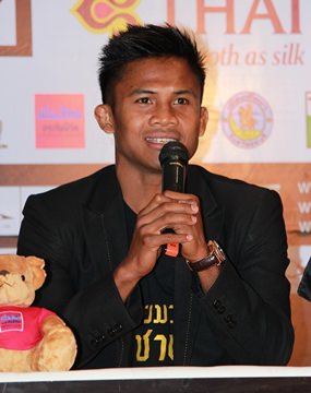 Buakaw Banchamek (Sombat Banchamek) will be aiming to become the first Thai fighter to ever win three K-1 championships.