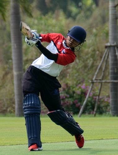 Stylish batsman Nattaya Boochatham has taken over as Captain of the Women’s National Cricket Team.