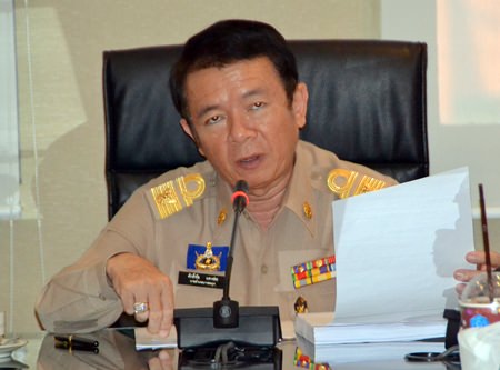 Banglamung District Chief Sakchai Taengho presides over the latest meeting to address the motorcycle taxi situation in Pattaya.
