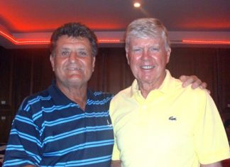 Lou Szigligeti (left) with Bill McGarvie.