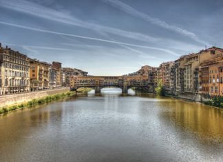Arno River and Ponte Vecchio, Florence (Photo: Gary Ashley)