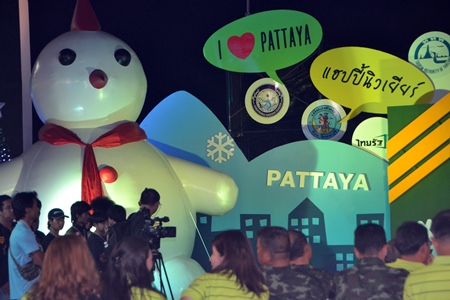 Frosty says, “I love Pattaya” as he watches over the event at Bali Hai.