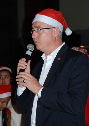 Amari Pattaya recently held a special Christmas tree lighting ceremony led by General Manager Brendan Daly.
