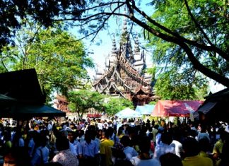 Ten of thousands of people attended the ceremony making the place look small.