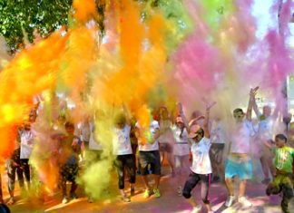 The normally tranquil area around Buddha Hill was turned into a kaleidoscope of colors last Sunday for Pattaya’s first ever Colour Run. Over a quarter million baht was raised for Rotary Club of Jomtien- Pattaya charities, much of which will go towards helping less fortunate children in our community.