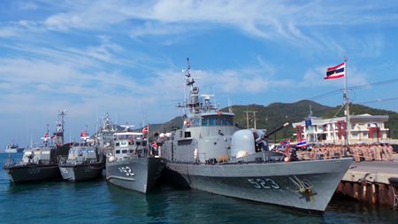 (From right) The new patrol squadron consists of the HTMS Takbai, Tor 92, Tor 225, and Tor 226.