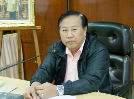 Pichet Chaipanit, director of the Chachoengsao Rubber Research Center, said up to 500 farmers nationwide will be considered for the loans.