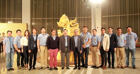 Members of Singha Corporation’s Executive Board at the 12th Roi Duang Jai Sai Yai Singha at the Royal Cliff Hotels Group’s Pattaya Exhibition and Convention Hall.