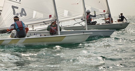 Lasers fight for wind and position.