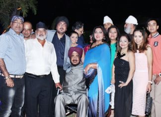 Guest of honour, P.S. Grover (centre) head of the Grover clan surrounded by family and friends gave his blessings to Bobby wishing her all the success in her new venture.