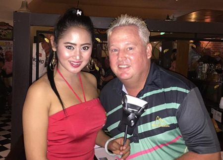 Pelle Petterson (right) returned with 43 points to win the A Flight.