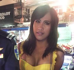 Plakad Somjan has been arrested for attacking a tourist with his high heel shoe.