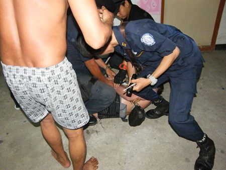 Police take down Gary Arne Roger Gronberg.