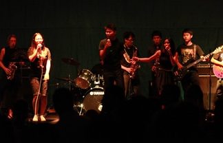 Students performed their own version of ‘Uptown Funk’.