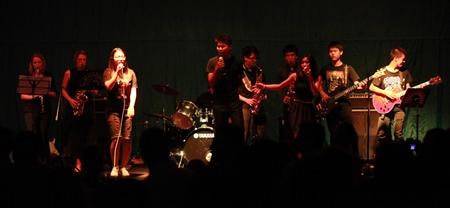 Students performed their own version of ‘Uptown Funk’.