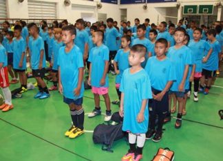 Over 300 children from local Pattaya schools attended the sports training camp.