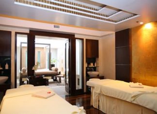 A fully equipped private and spacious massage room for a true pampering spa experience at Devarana.