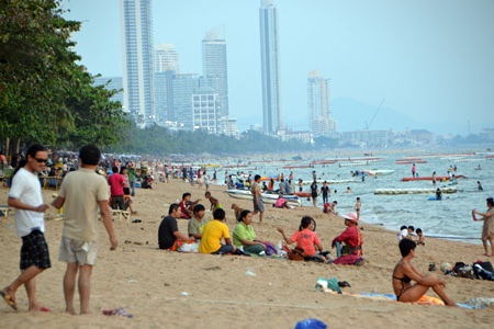 Sun worshippers have returned to local beaches now that Songkran is over.