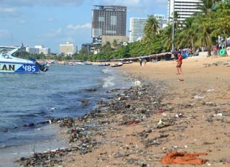 Signs of polluted effluent have been seen at the southern end of Pattaya Beach near Walking Street.