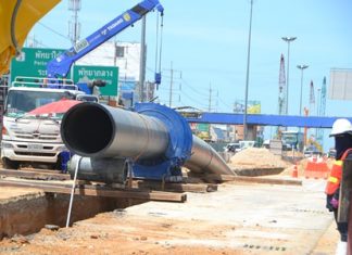 Pattaya to create detours along vital stretch of Sukhumvit Road Detours will be created along a vital stretch of Sukhumvit Road to allow contractors to lay drainage pipes needed for the Central Road bypass tunnel, making already bad traffic worse.