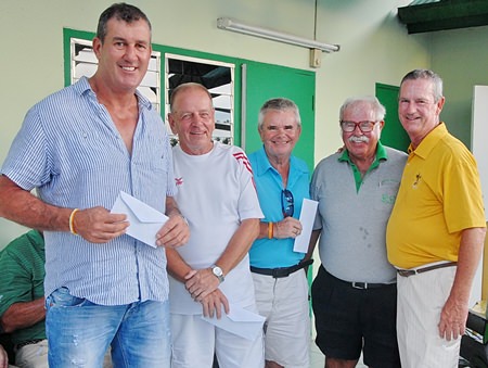 The third placed team, Trevor Loresch, Clive Robinson, Bob Rasmussen and Kris Helgasson collect their prizes.