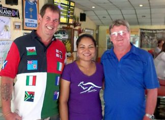 A family affair for Wayne & Eng (From left) Kevin Wild with Eng & Wayne Cotterell.