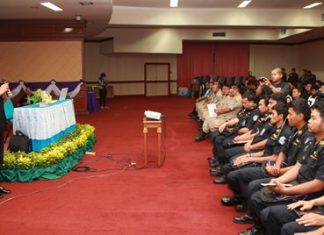 Pattaya city workers, municipal officers, and civil-defense volunteers attend training in combating drug-related problems.