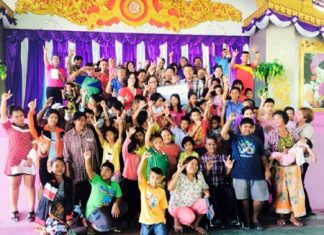 The Social Security Department has chosen 47 children in Nongprue to receive scholarships.